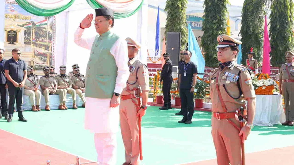 पुलिस स्मृति दिवस पर धामी का एलान: 1600 पदों पर भर्ती, थानों का बजट होगा आठ करोड़