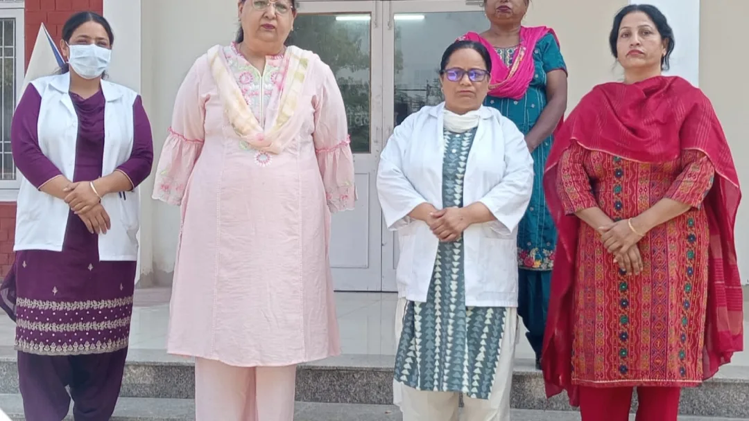 लोगों की सुविधा के लिए बनाए आम आदमी क्लीनिक
