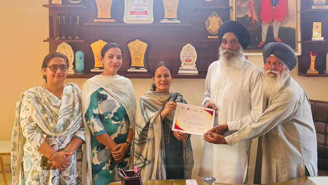 नवाचार के क्षेत्र में दसमेश गल्र्स कॉलेज की उल्लेखनीय उपलब्धि
